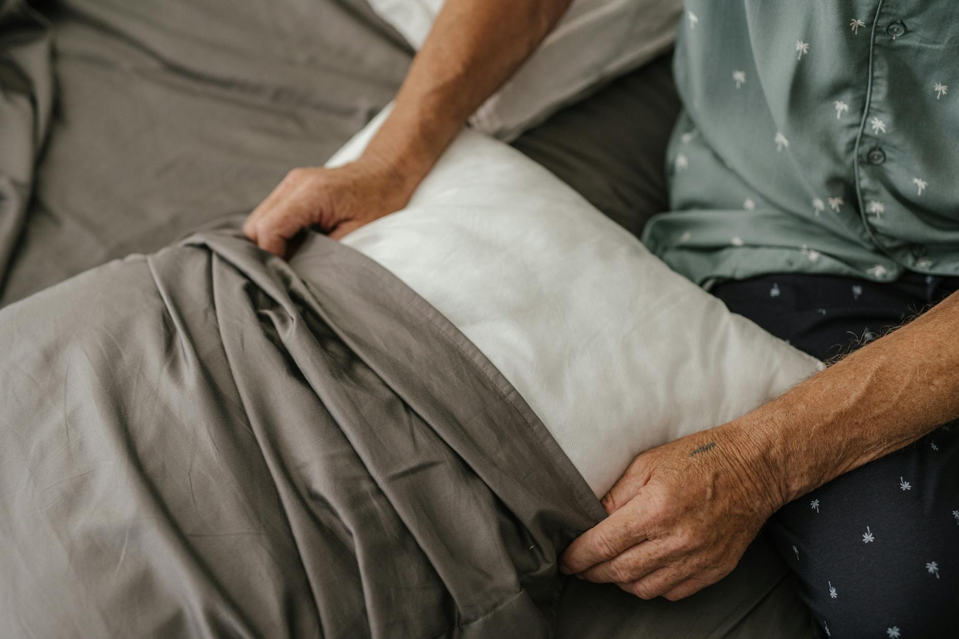 Read more about the article 아침에 다리가 잘 풀리지 않는 이유와 실천할 6가지 팁