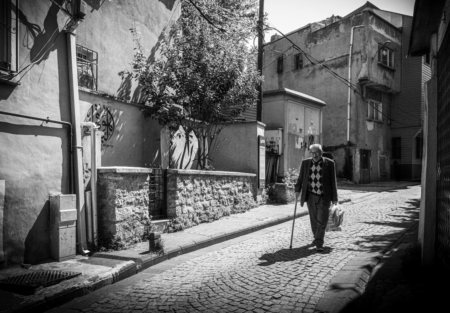 You are currently viewing 60대 남성이 알아둘 조금만 움직여도 숨이 가빠질 때의 5가지 팁이다